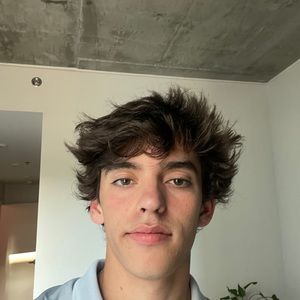 Meet your Posher, Jc